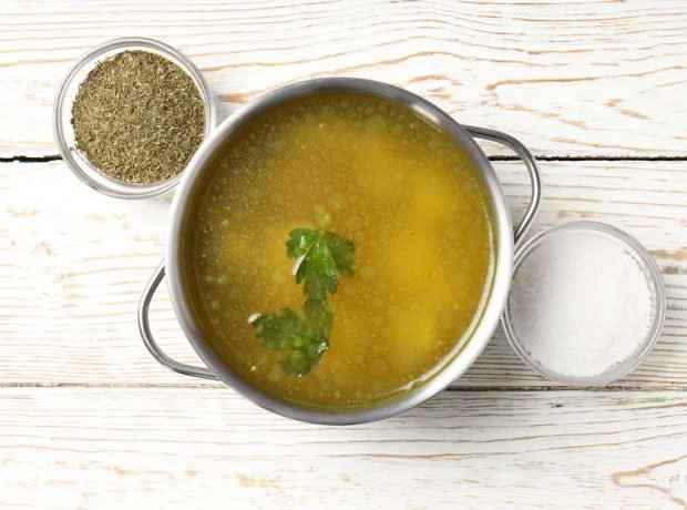 image-concept-tasty-food-with-broth-white-wooden-background-pic_32ratio_1200x800-1200x800-4535