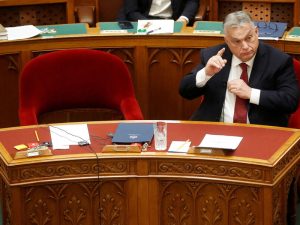 image-2023-12-13t091743z_817270070_rc28w4abex4c_rtrmadp_3_ukraine-crisis-eu-orban-pic_32ratio_900x600-900x600-98059