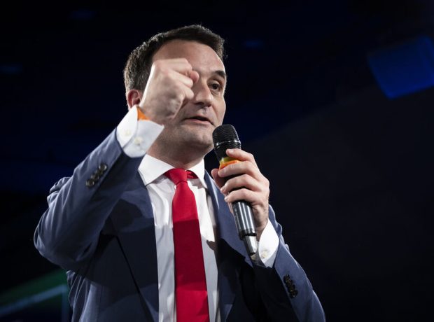 image-4-pic_32ratio_900x600-900x600-15049