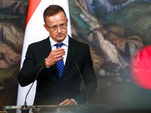 image-ap22202563493536-pic_32ratio_900x600-900x600-87304