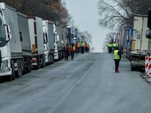 image-upload-2023-11-24t104439z_1157058603_rc2hg4an9tyw_rtrmadp_3_ukraine-crisis-poland-border-pic_32ratio_900x600-900x600-70144-1