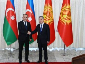 image-a3bc77ff-4cb8-31d0-b4ea-cf776403ee37_850