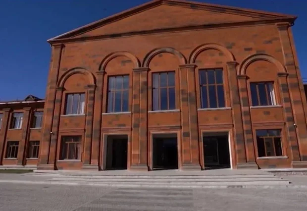 image-xpgtlb1cayplhneotcvmlznq8tmmbk3mimo2sc3x_640