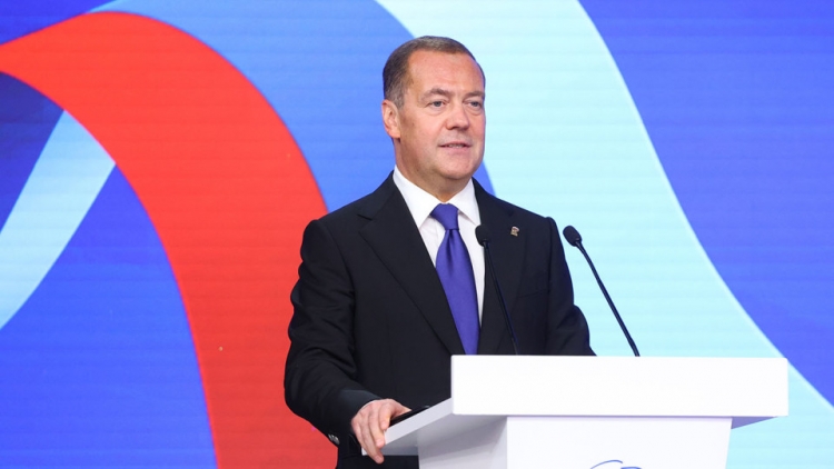 image-image_750x_668fb1d7903c3