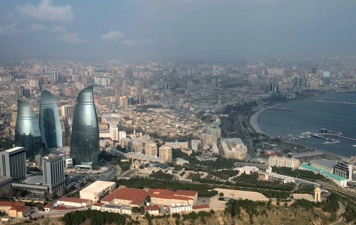image-1716716068_1716712360_1696241846_1642924197_1611475159_baku-hava