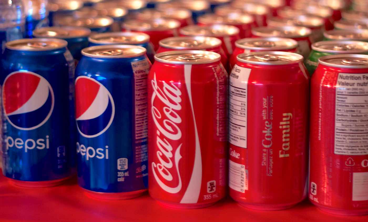 image-coca-cola-and-pepsi-soda-cans-cc-tuchodi
