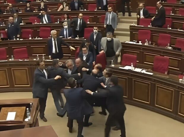 image-eb01725e-05be-3084-add0-4e82e6f5ec37_850