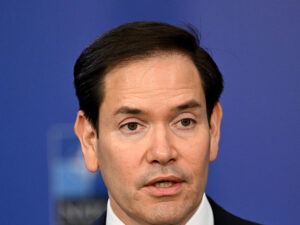 image-682c9d3d02e8bd400d13bdf4-3