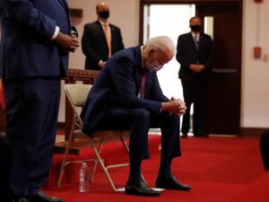 image-cf5cbbde-e87d-37c4-8e81-71b780827028_850