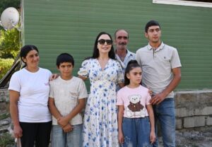 image-showpic_el100-31