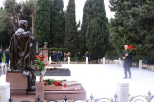 image-176553273674209382_1200x630