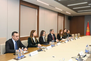 image-176622116349661341_1200x630