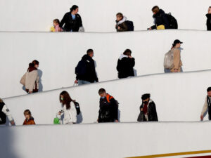 image-692ef9fe02e8bd781805be6b