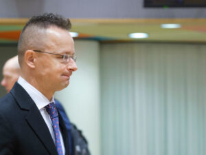 image-693842d4ae5ac96dcf3b4fc5