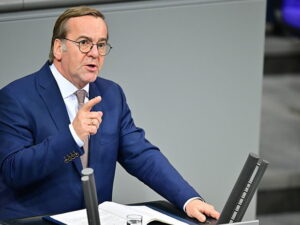 image-693f77ec02e8bd7d7430259a