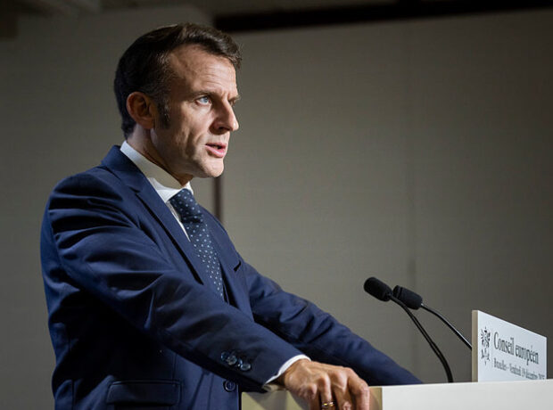 image-694db3d002e8bd34e371a732