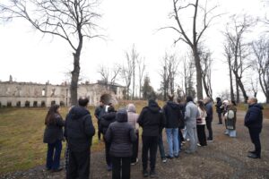 image-img-20251208-wa0098