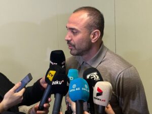 image-img_20251213_211216_396