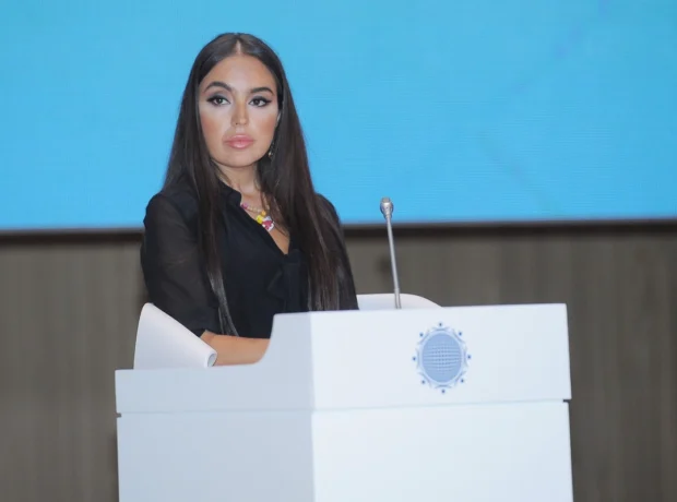 image-leyla-eliyeva-heyder-eliyevin-anim-gunu-ile-bagli-paylashim-etdi