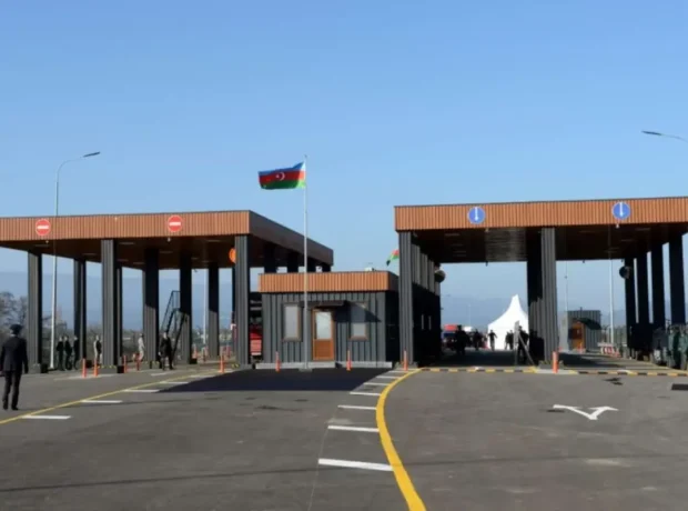 image-01kk8m84erj6ykbjx0zy400d65-large