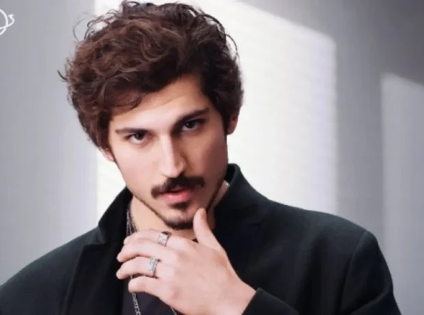 image-01kqaq1kxrjfb6aj8cnny55fre-large