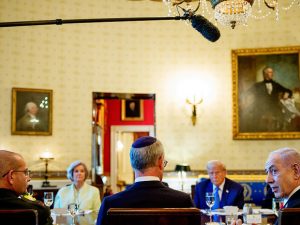 image-69e31fb602e8bd42ac5c5089