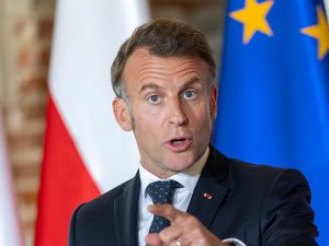 image-69ec1aed02e8bd6b1652fc03