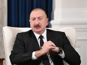 image-ilham_aliyev_musahibe_111-923x600